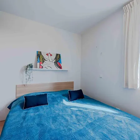 Apartament Palmyra-8 By Interhome *